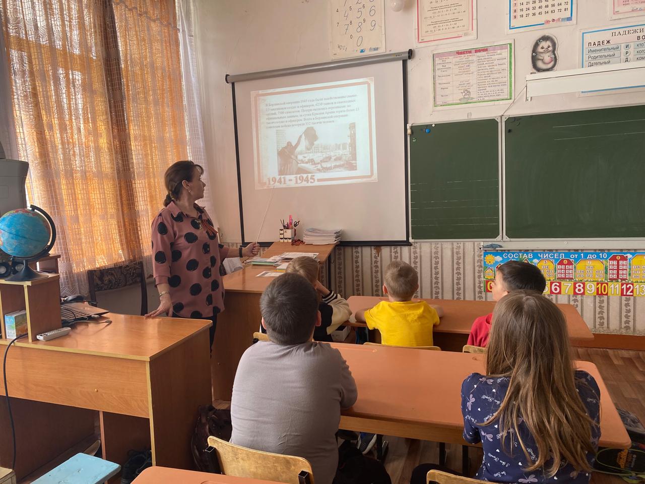 День Победы, как он был от нас далёк....